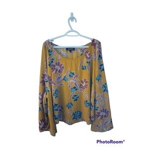 Shyanne Women's Floral Tie Sleeve Western Wear Top Size XL